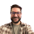 Headshot of Alex Weisberger